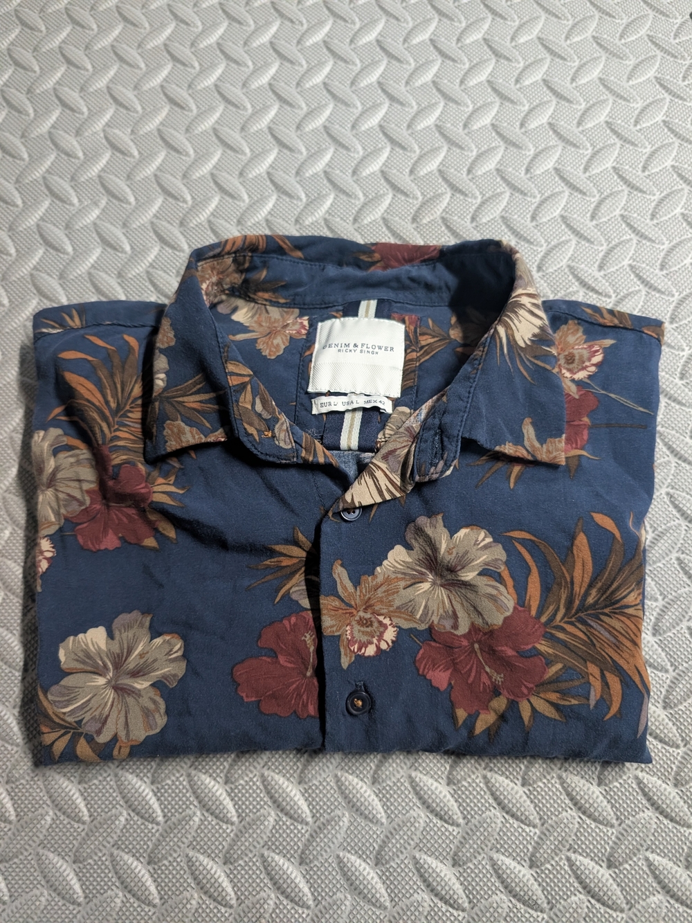Denim & Flower Navy Floral Short-Sleeve Button Down Shirt